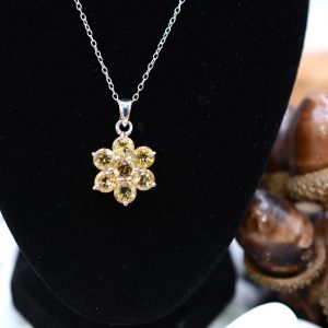 Stunning Sterling Silver 5 stone Citrine Pendant
