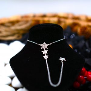 Lovely Sterling Silver Four Star drop Neck-chain