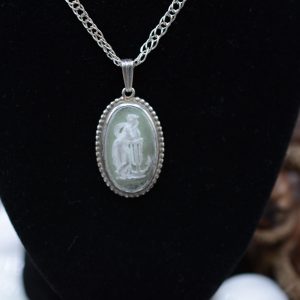 Wedgewood Pendant Green and White
